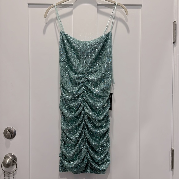 NWT Guess Dazzle Aqua Sequin Multi Sleeveless Aria Dress, Size M - Picture 6 of 9